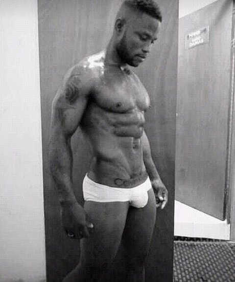 Photo nue de fuite OnlyFans de Manuelitofit