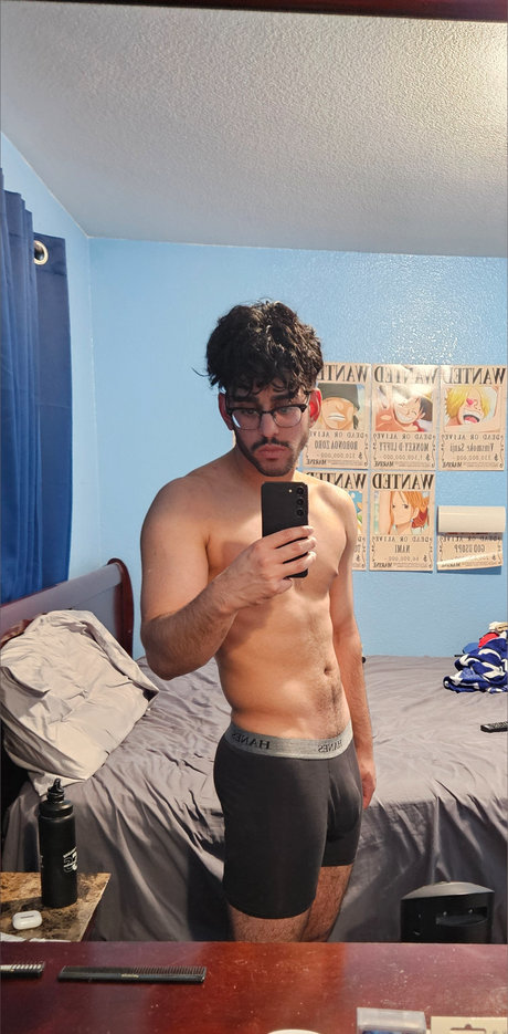 Photo nue de fuite OnlyFans de Hungcollegeguy4