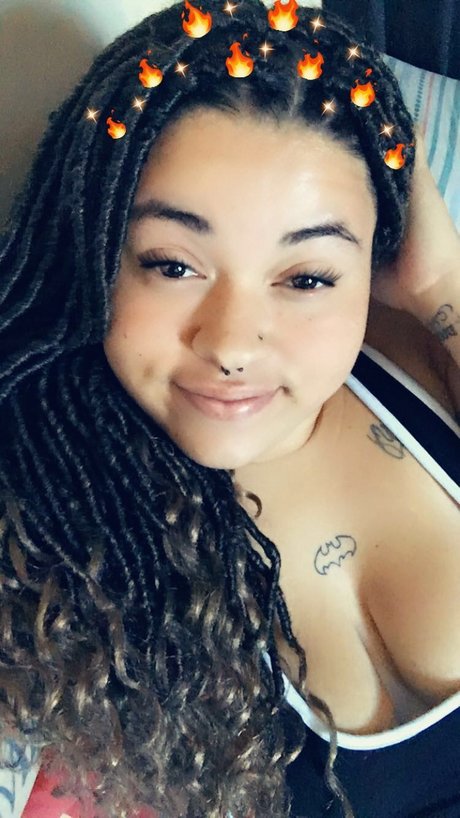 Photo nue de fuite OnlyFans de Sneaky Smoove