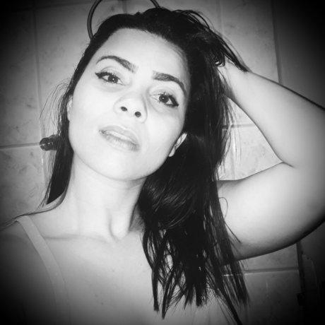 Photo nue de fuite OnlyFans de Ary