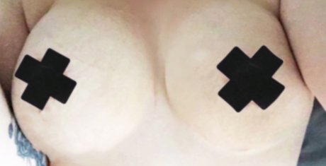 Photo nue de fuite OnlyFans de Lunarmore