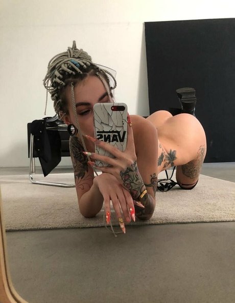 Photo nue de fuite OnlyFans de Mallory