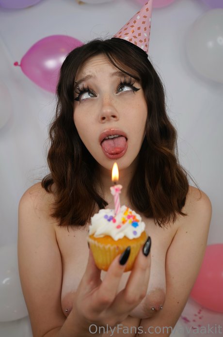 AvaLoveXo