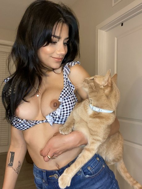 Hannah Jo