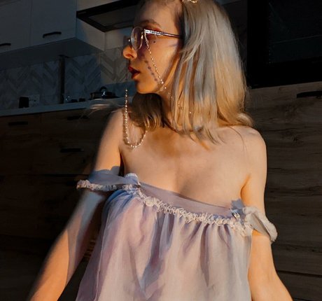 Photo nue de fuite OnlyFans de Alice Moon
