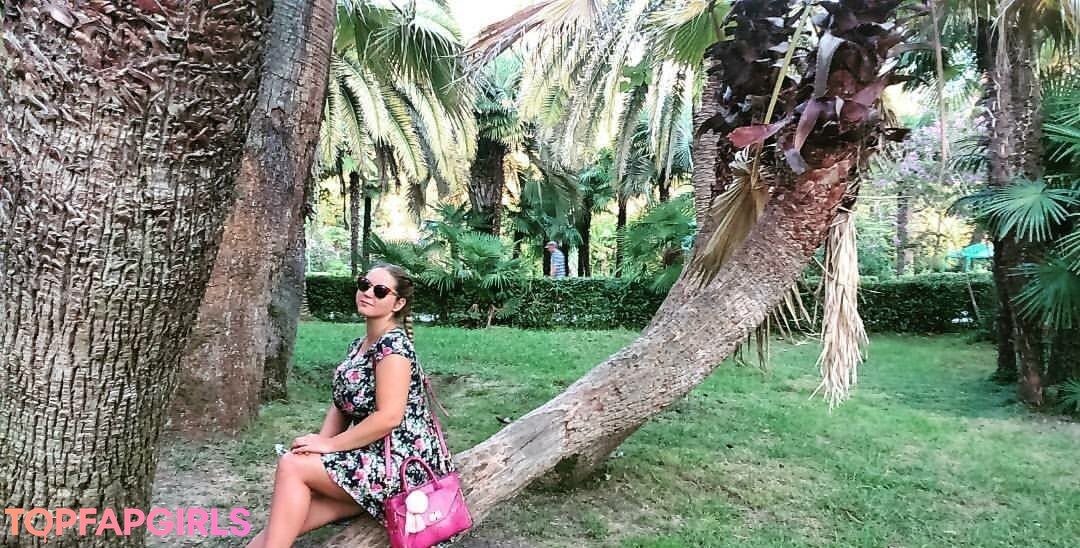 Photo nue de fuite OnlyFans de Holly Garner #145 Photo nue de fuite OnlyFans de Holly Garner #145