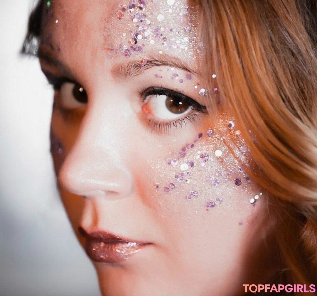 Photo nue de fuite OnlyFans de Holly Garner #158 Photo nue de fuite OnlyFans de Holly Garner #158