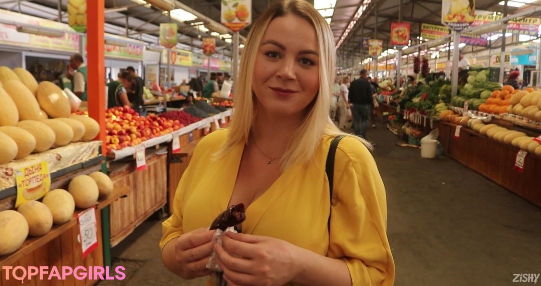 Photo nue de fuite OnlyFans de Holly Garner #359 Photo nue de fuite OnlyFans de Holly Garner #359