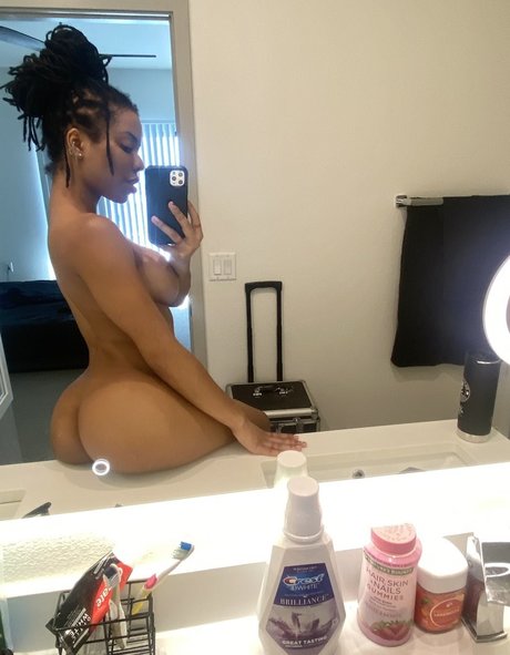 Kira Noir