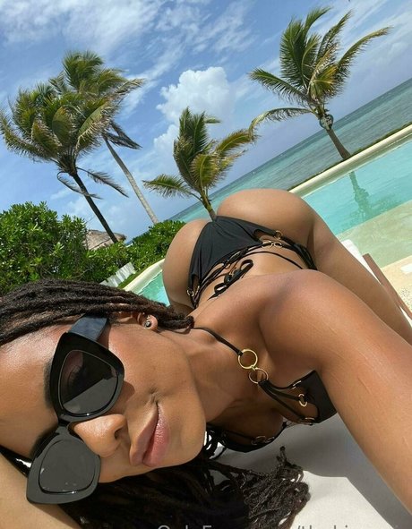 Kira Noir