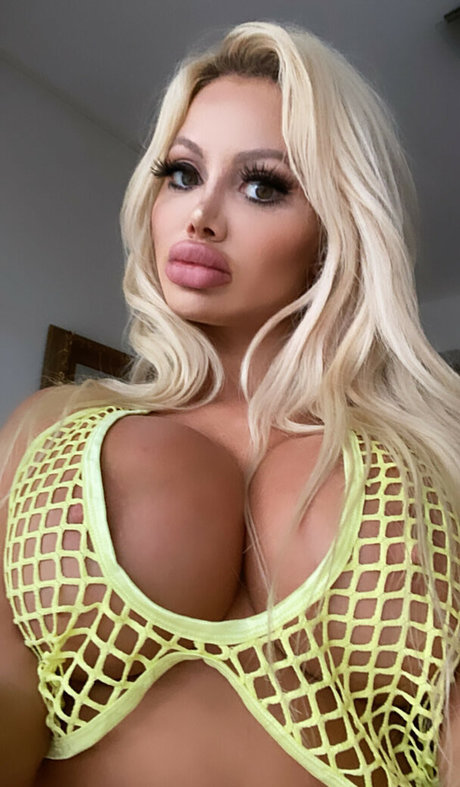 Photo nue de fuite OnlyFans de Cassie Caldwell