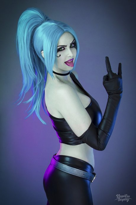 Kinpatsu Cosplay