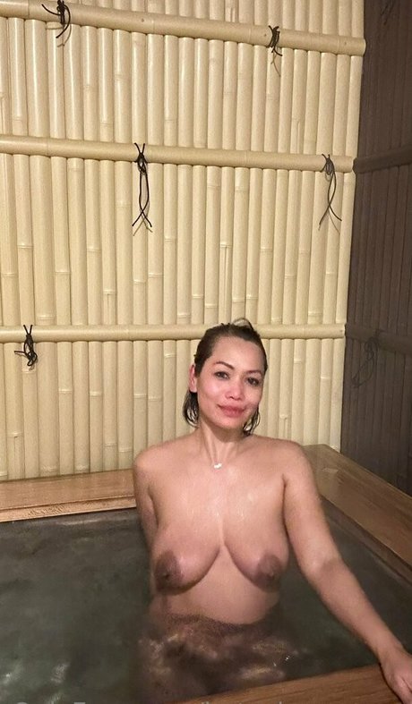 Hotasiangranny