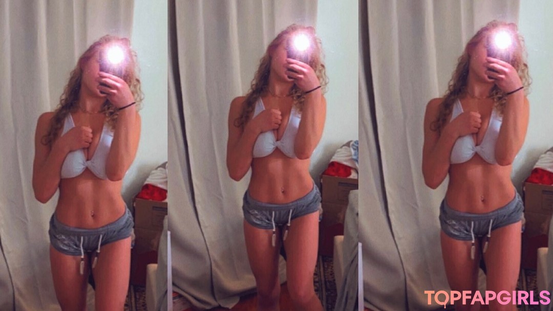 Photo nue de fuite OnlyFans de Evie And Ellie Erikson #7 Photo nue de fuite OnlyFans de Evie And Ellie Erikson #7