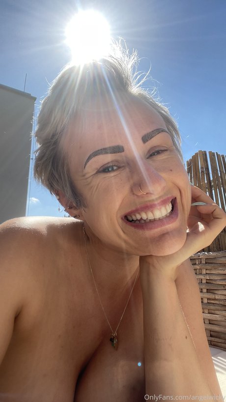 Angel Wicky