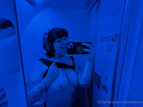 Photo nue de fuite OnlyFans de Kenzy Kaye
