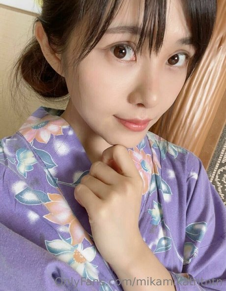 Photo nue de fuite OnlyFans de Mika Tanaka