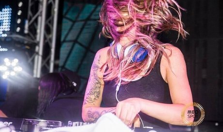 Photo nue de fuite OnlyFans de Krewella