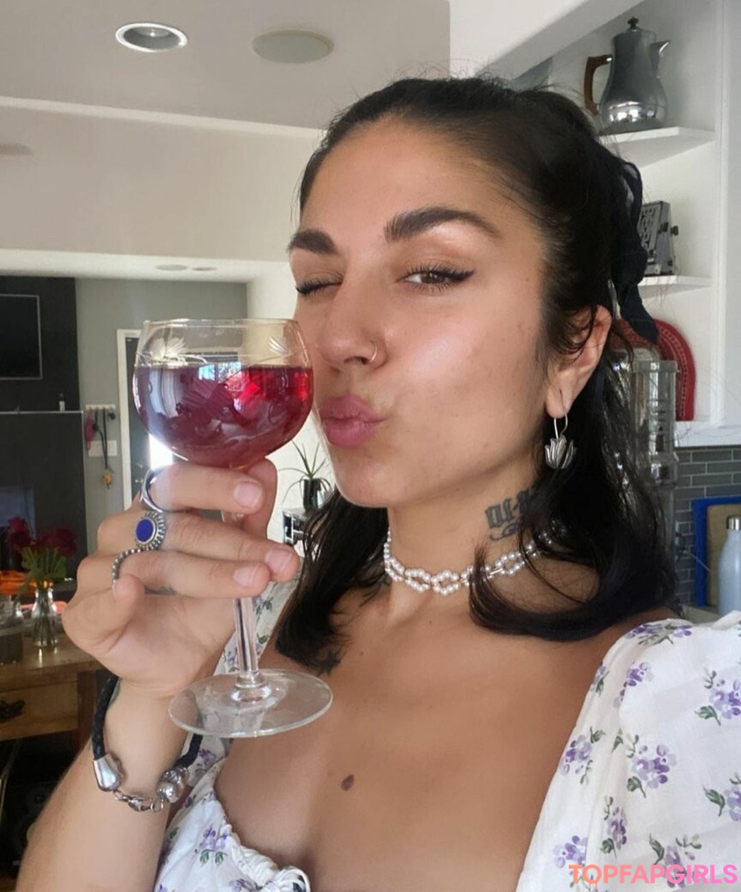 Photo nue de fuite OnlyFans de Krewella #68 Photo nue de fuite OnlyFans de Krewella #68