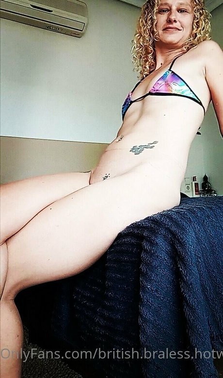 British.braless.hotwifex