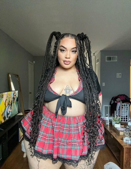 Officialhhoneybee