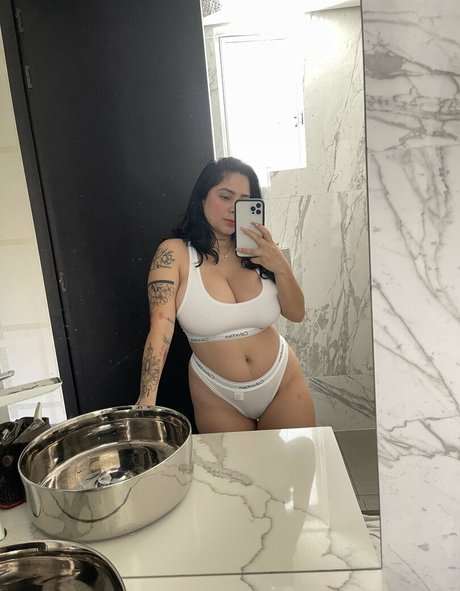 KimVelezOficial