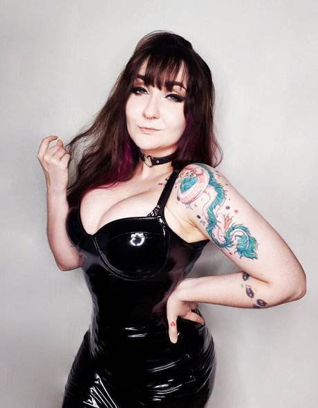 Photo nue de fuite OnlyFans de Wzuia