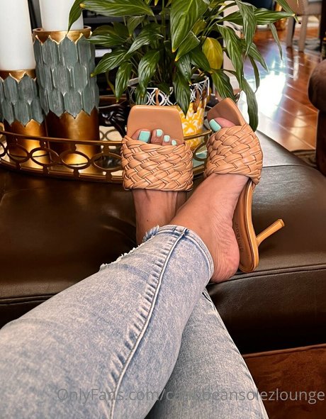 Caribbeansolezlounge