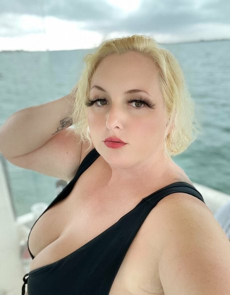 Sweetcherrybbw