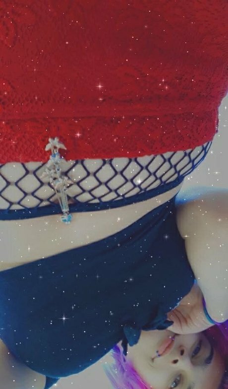 Photo nue de fuite OnlyFans de Glowyhole