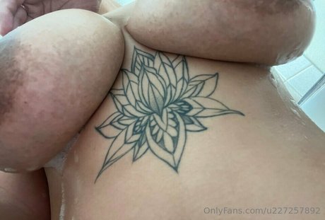 Photo nue de fuite OnlyFans de Beanbabenikki