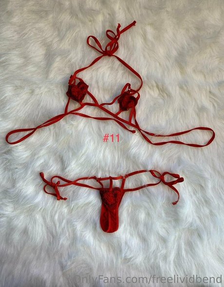 Photo nue de fuite OnlyFans de Freelividbend