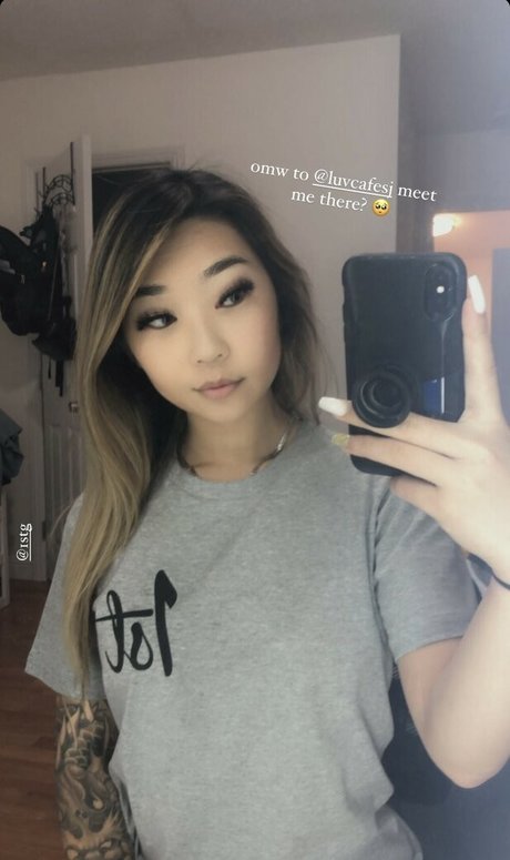 Photo nue de fuite OnlyFans de Cafe Lu Girls