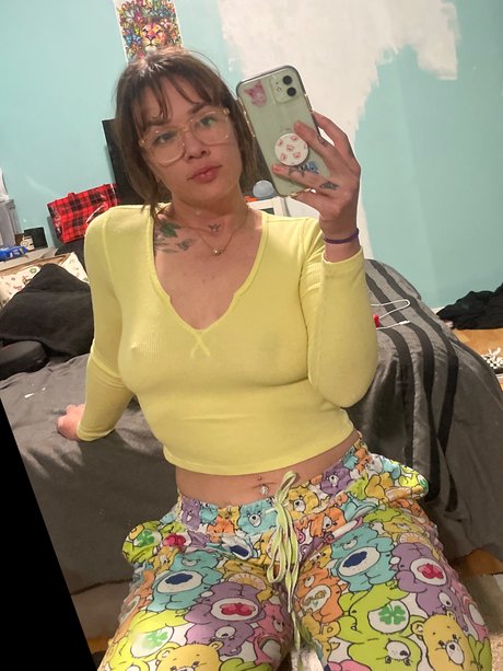 Mj