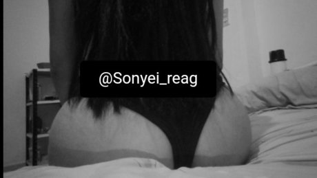 Photo nue de fuite OnlyFans de Sonyeireag