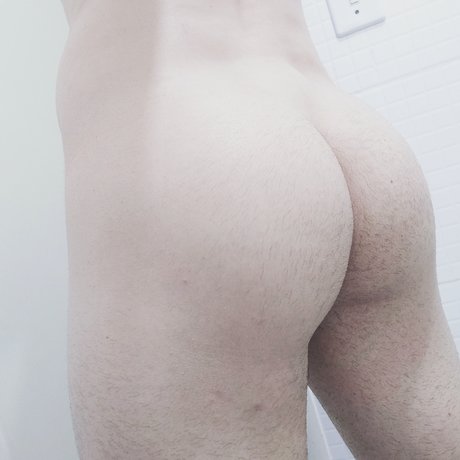 Nude Scammer
