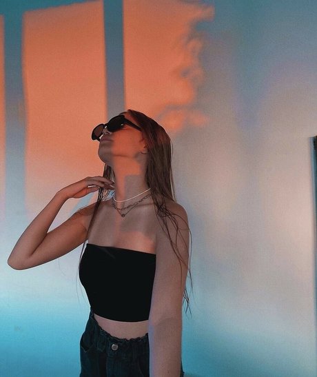 Photo nue de fuite OnlyFans de Girlnoshoes