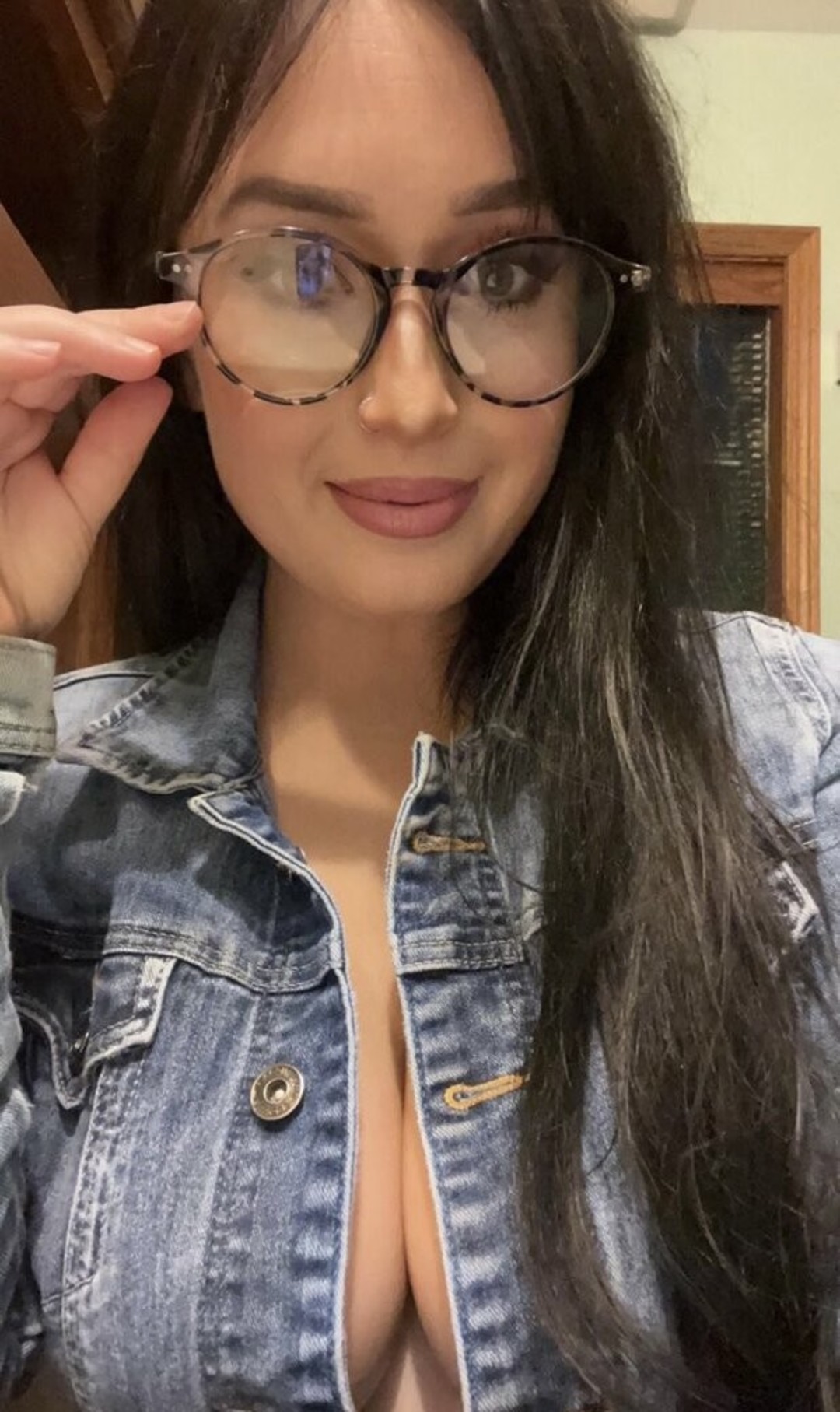 Photo nue de fuite OnlyFans de Youcancallmemommy22 #2 Photo nue de fuite OnlyFans de Youcancallmemommy22 #2