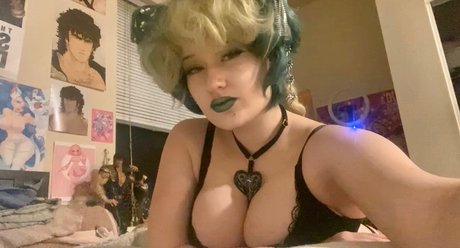 Venomwifey