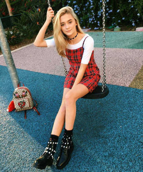 Lizzy Greene
