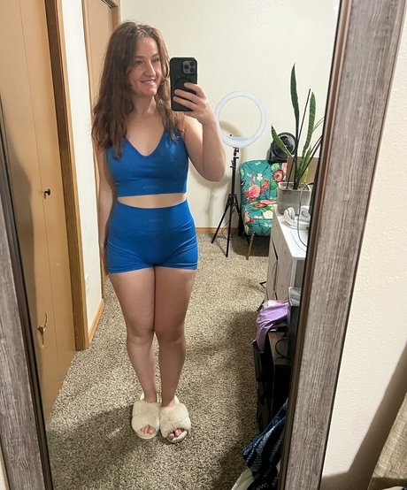 Photo nue de fuite OnlyFans de Adorablelilli