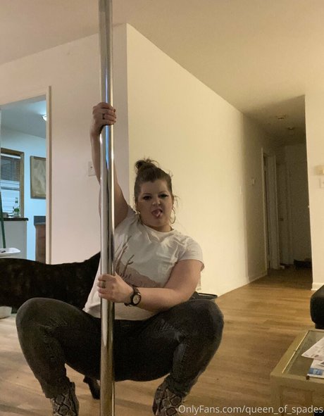 Photo nue de fuite OnlyFans de Queenofspades