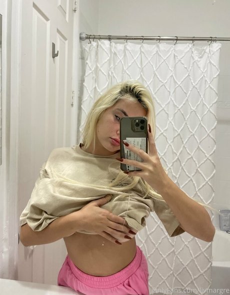 Oliviasnow69