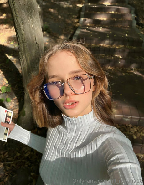 Lillmilana18