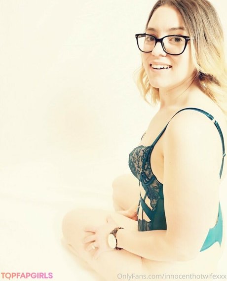 Innocenthotwifexxx