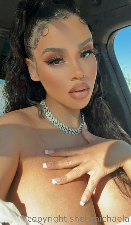 Sheismichaela