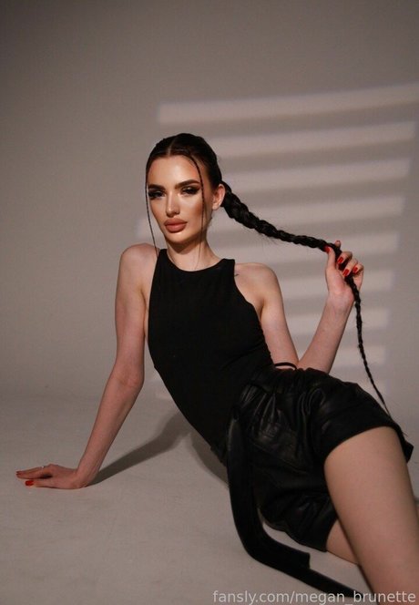 Meganbrunette