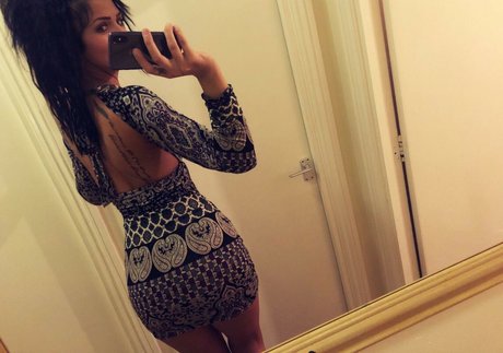 Photo nue de fuite OnlyFans de Iasmina Roxana