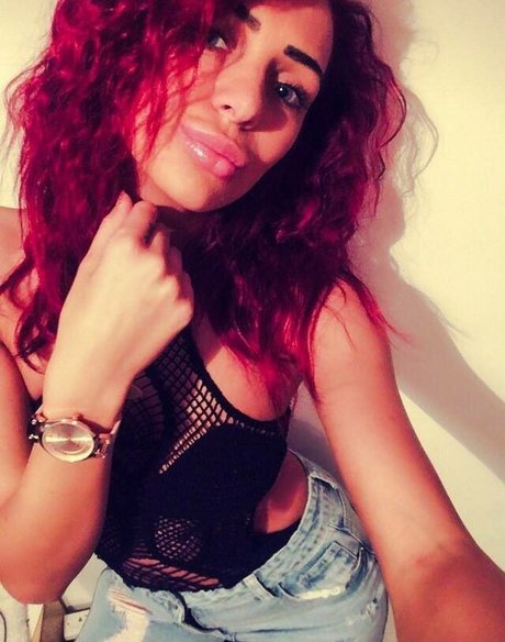 Photo nue de fuite OnlyFans de Iasmina Roxana