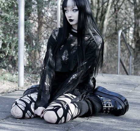 Creepycassy
